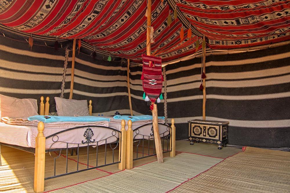 Desert Retreat Camp Al Wasil Номер фото